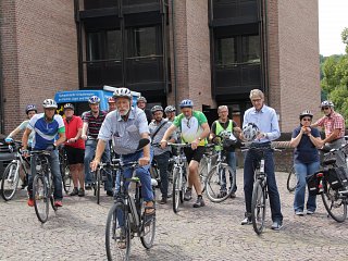 Verkehrspolitische Radtour soll Radwege verbessern helfen